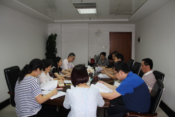 省国资委第二监事会石云燕一行到公司调研指导工作