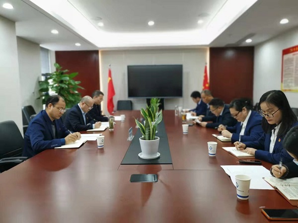 王晟督导徽盐地产集团机关第一党支部组织生活会